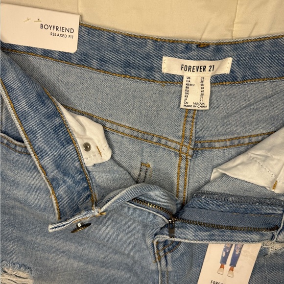 Forever 21 Distressed Blue Jeans Size 28   #28 - Picture 8 of 10